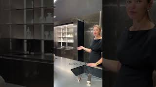 Кухня из металла с приводом