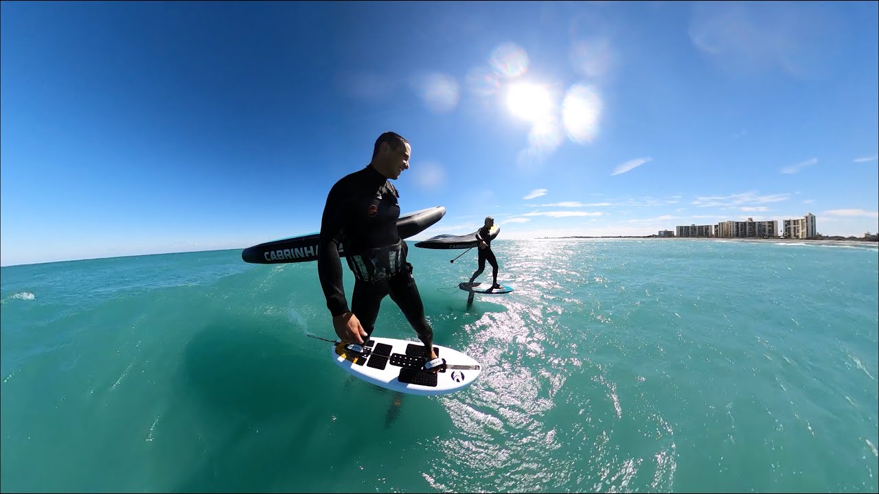 Fun party wave wing foiling with Gwen and Damo #shorts