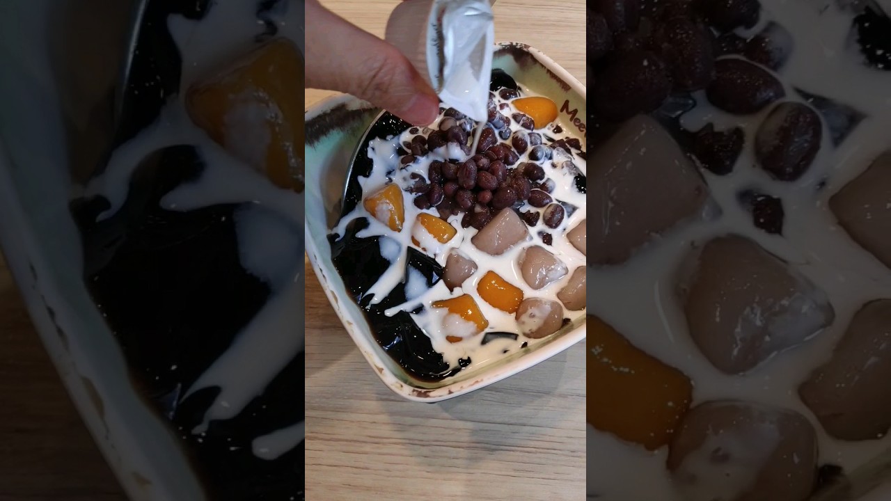 Desserts At Meet Fresh Taiwanese Dessert Shop At Causeway Bay In Hong Kong 