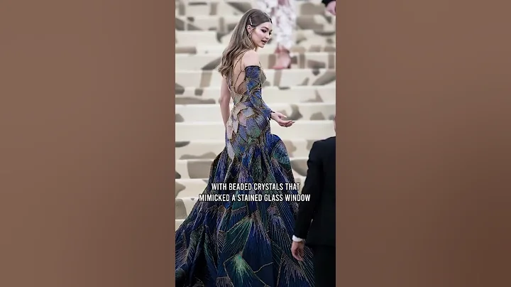 Versace OWNS Met Gala's Red Carpet - DayDayNews