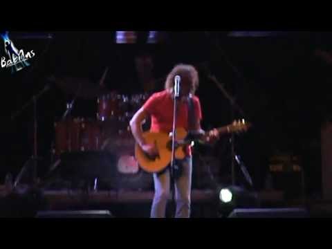 Βασίλης Παπακωνσταντίνου -
