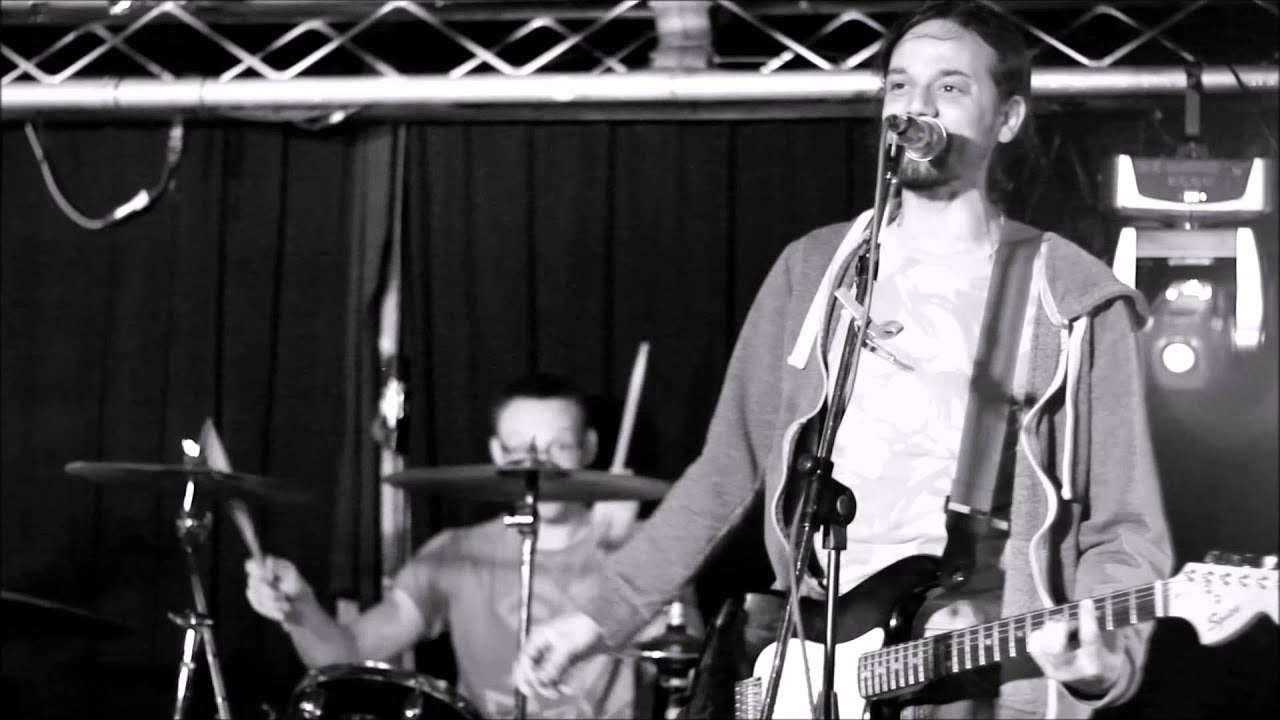 Scuts CD Launch Six StringsClearysClock