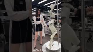 Female Ex Robots from China dancing and twerking sexy 😳