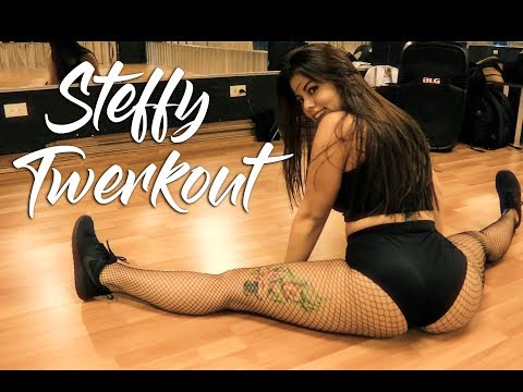 Twerkout Steffy