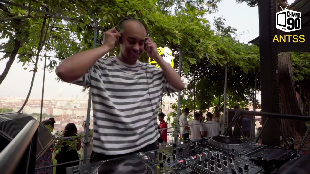 Antss For Channel 90