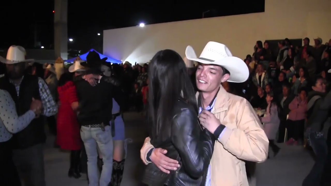 XV Añeras en Jesús María Camila Jaquelin y Sabina Marisol 2da Pare