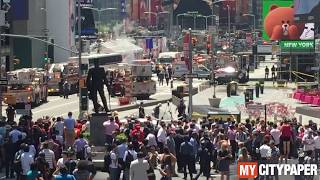 Car plows into pedestrians in Times Square by My City Paper 362 views 6 years ago 44 seconds