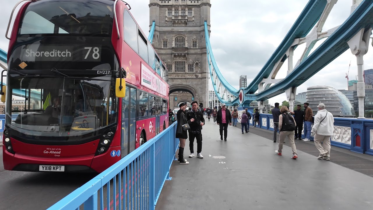 London Riverside Walking Tour | Tower Bridge, Old London City Hall, Bankside | 4K HDR Walk