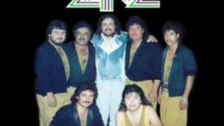 Video thumbnail of "Grupo Zaaz - Reconquistarte"