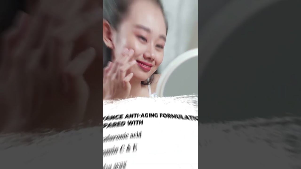 Vitamin C Face Serum – a burst of antioxidant goodness for a glowing complexion  