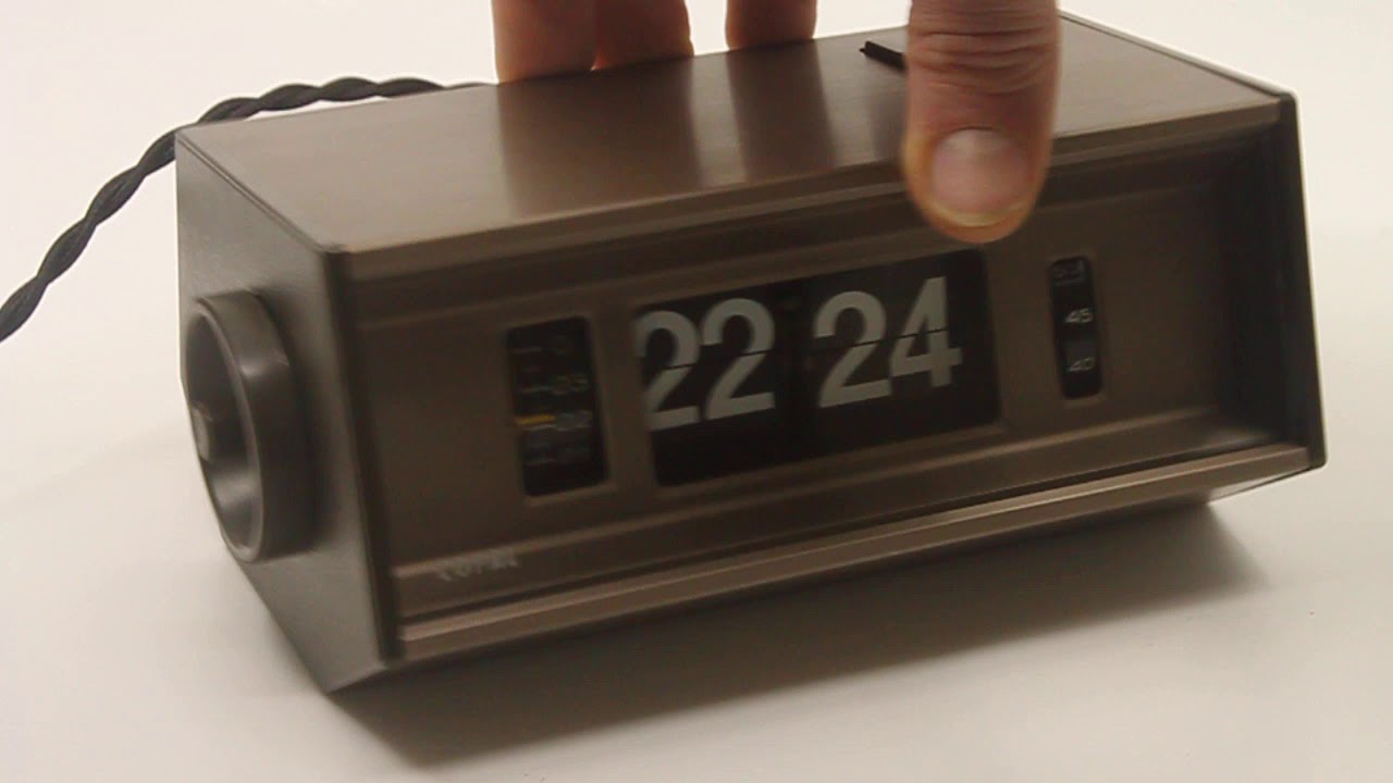 Copal Model 702 Vintage Flip alarm clock