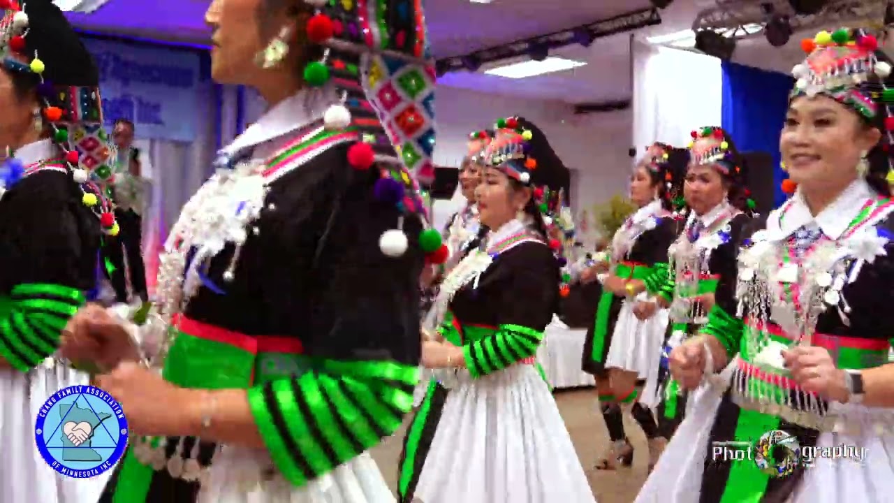 Niam Tsev Xeem Tsab Dance at Chang Family of MN Noj tsab Extended Version