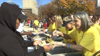 Huntsville community comes together for city's largest Thanksgiving feast