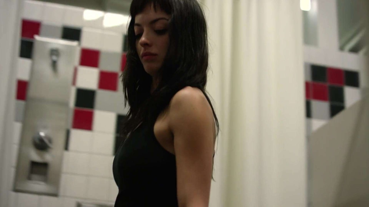 影史最強女復仇者！當法律無法制裁人渣，她親手執行血色私刑，每一擊都是美學！【補影】