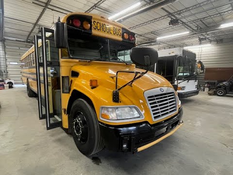 2012 Blue Bird Vision 72P walkaround video