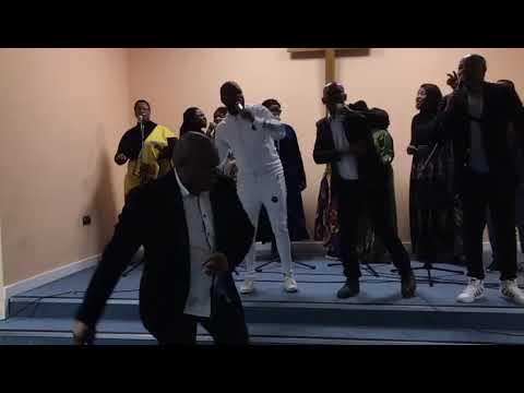 ngizomnika uqobo Makholisa Dube