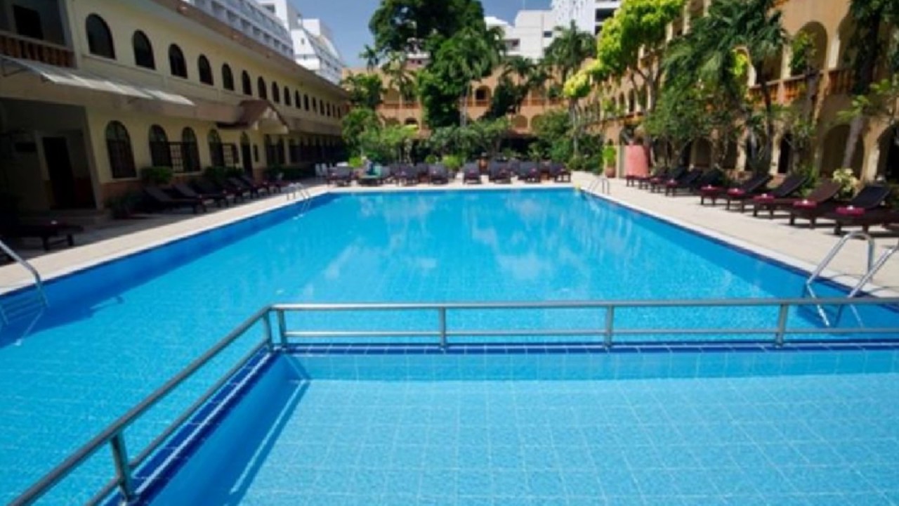 Sabai Inn*** - Pattaya Central, Thailand