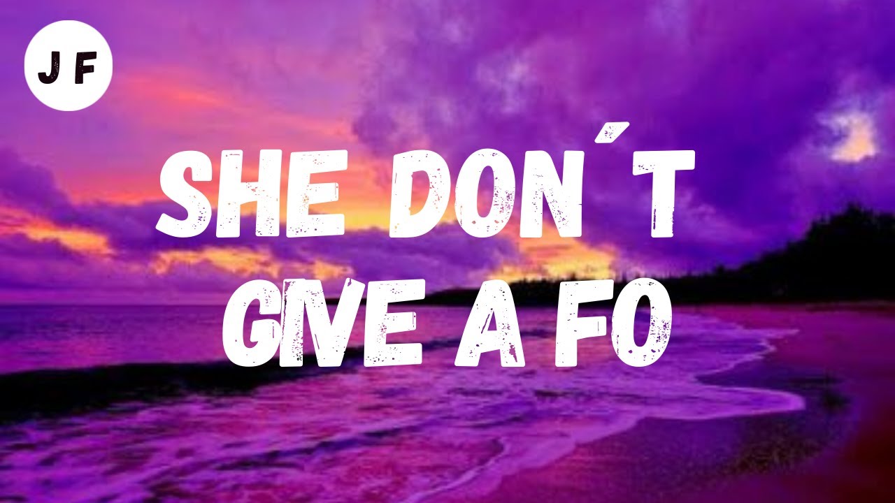 DUKI - SHE DON´T GIVE A FO - Letra audio oficial - YouTube