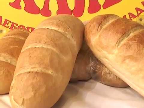 Видео: Ползите от хляба Бородино в сравнение с обикновения хляб