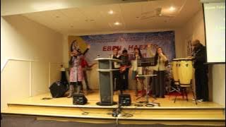 Kaulah Tuhan El Shaddai (Sari S.)