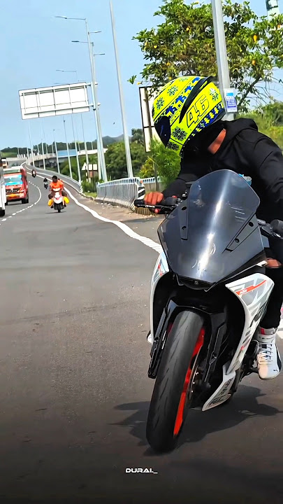 Bs3 RC 390 riding 😌👀 Ktm lovers 🤙💯 #rc390 #ytshorts #shorts #viralshorts