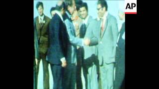 SYND 15-6-74 NIXON ARRIVAL
