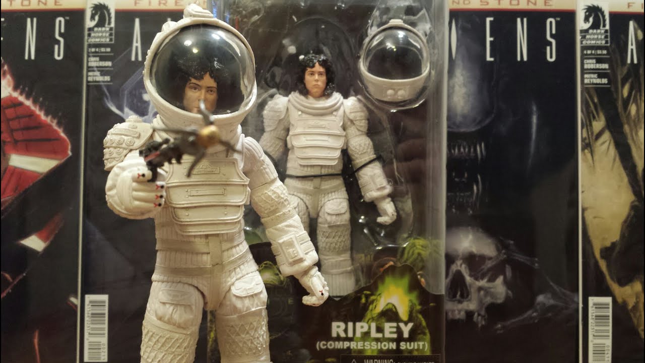 Neca aliens series 4/ Ripley (compression suit) action figure (HD