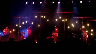 Grizzly Bear - "Two Weeks" With Cibelle Live @ Coliseu Do Porto