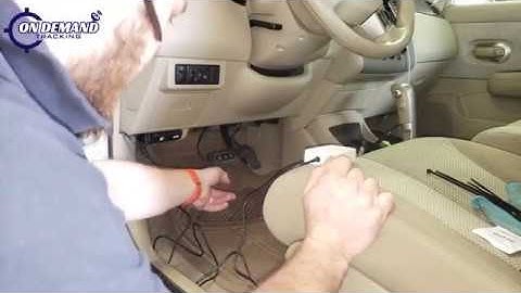 Quartix Plug & Track Installation Guide