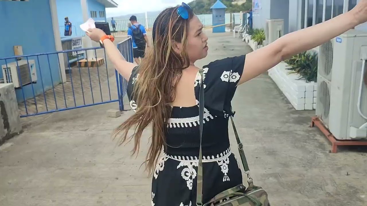 Travelling back to manila ( Siquijor to Dumaguete to Manila )