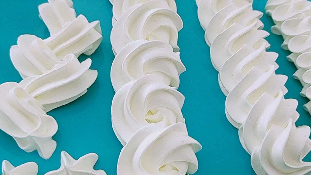 [PASSO A PASSO] Como fazer um chantilly falso barato e delicioso - YouTube