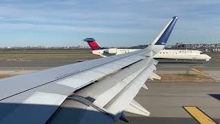Delta A321 steep takeoff from LaGuardia