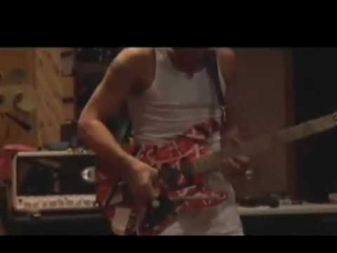 Edward Van Halen Talks about his classic tone & am...