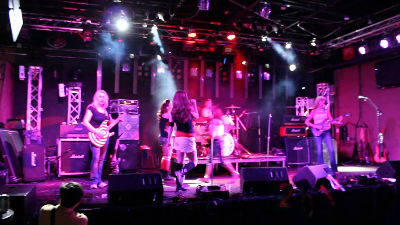 Bad Girlfriend Band/intro/hit me YouTube