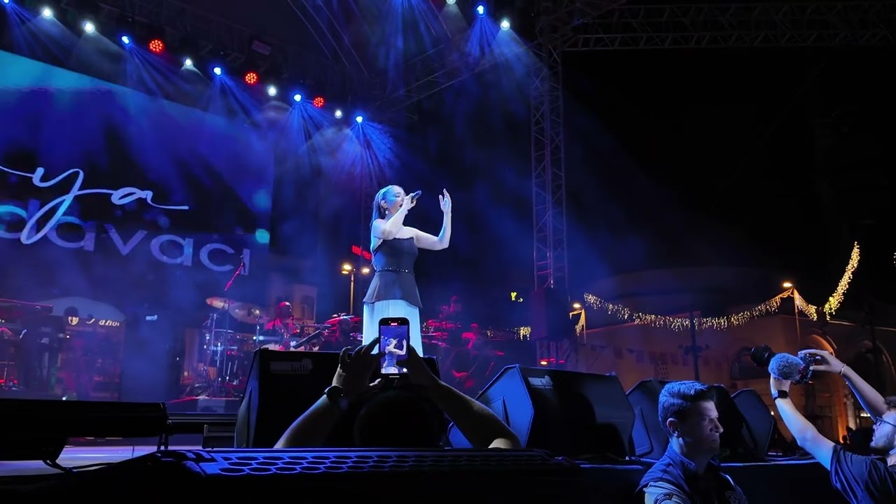 Kalbimi Kırıyorlar Anne – Derya Bedavacı | Bandırma Kuşcenneti Festivali 2025 Canlı Performans