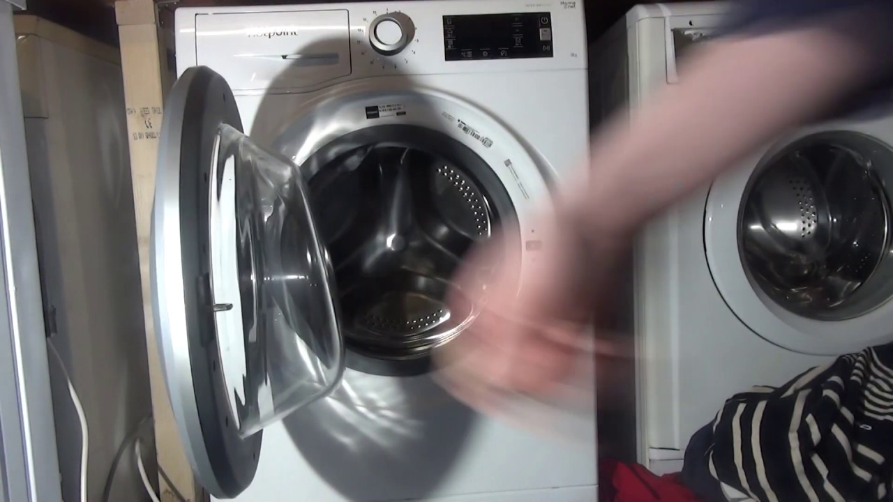 Review of Hotpoint Activecare 9kg 1400 spin NLLCD947WDA Washing machine.