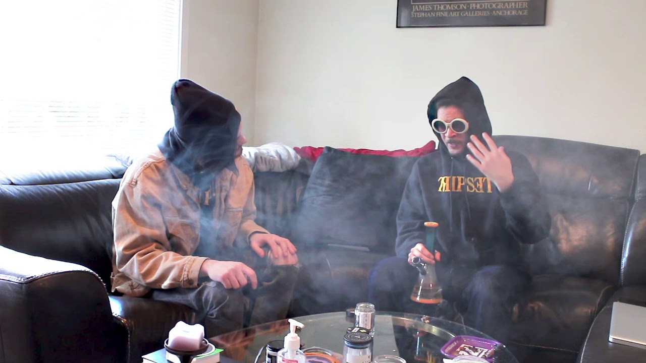 Strain Tasters Cannabis Reviews - Shockwave