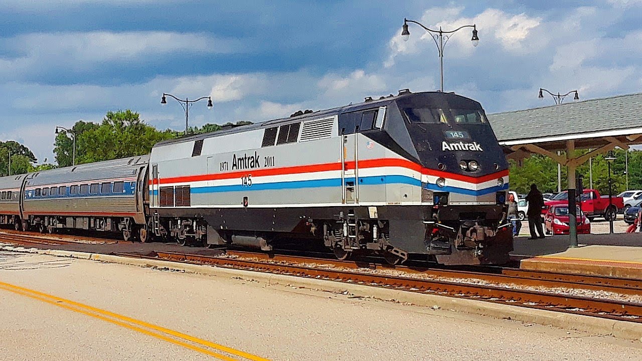 Amtrak 40th Anniversary P42DC 145 leads P089 southbound out of