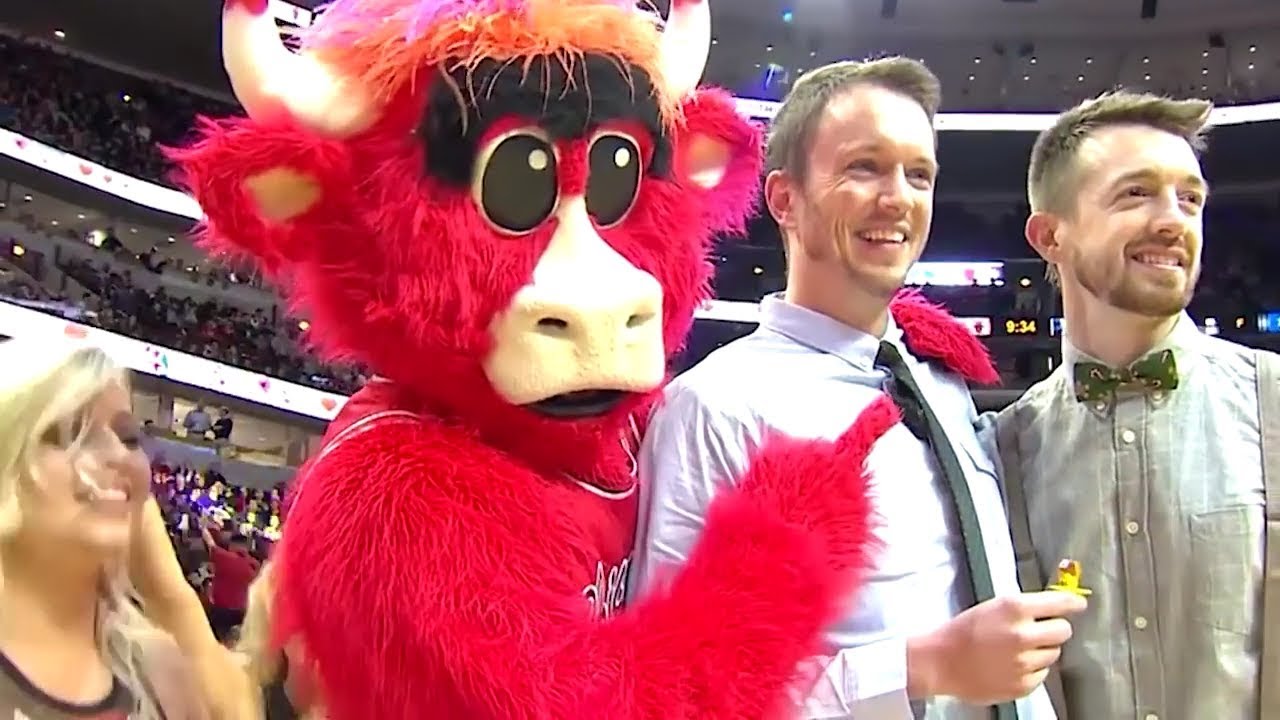 Benny The Bull Top ? Moments - YouTube