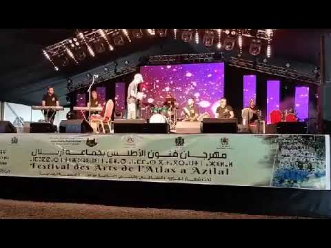 سهرة حية مع الفنانة إيمان الحاجب و الفنان المدكوري بمدينة أزيلال رجة ممتعة