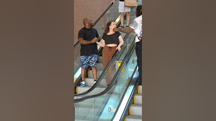 BEST ESCALATOR PRANKS