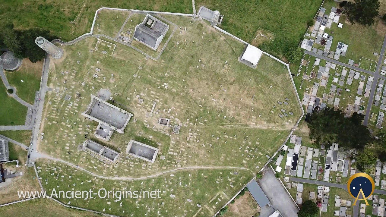 Clonmacnoise Monastic Site, A Gem in Ireland's History