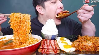 항아리돼지고기김치찌개와 김치제육볶음 스팸 계란후라이가 만났다!! 밥도둑주의 리얼사운드 먹방 REAL SOUND MUKBANG SOCIAL EATING