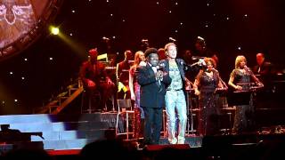 Cliff Richard and Percy Sledge - I&#39;m Your Puppet - 25 October 2011