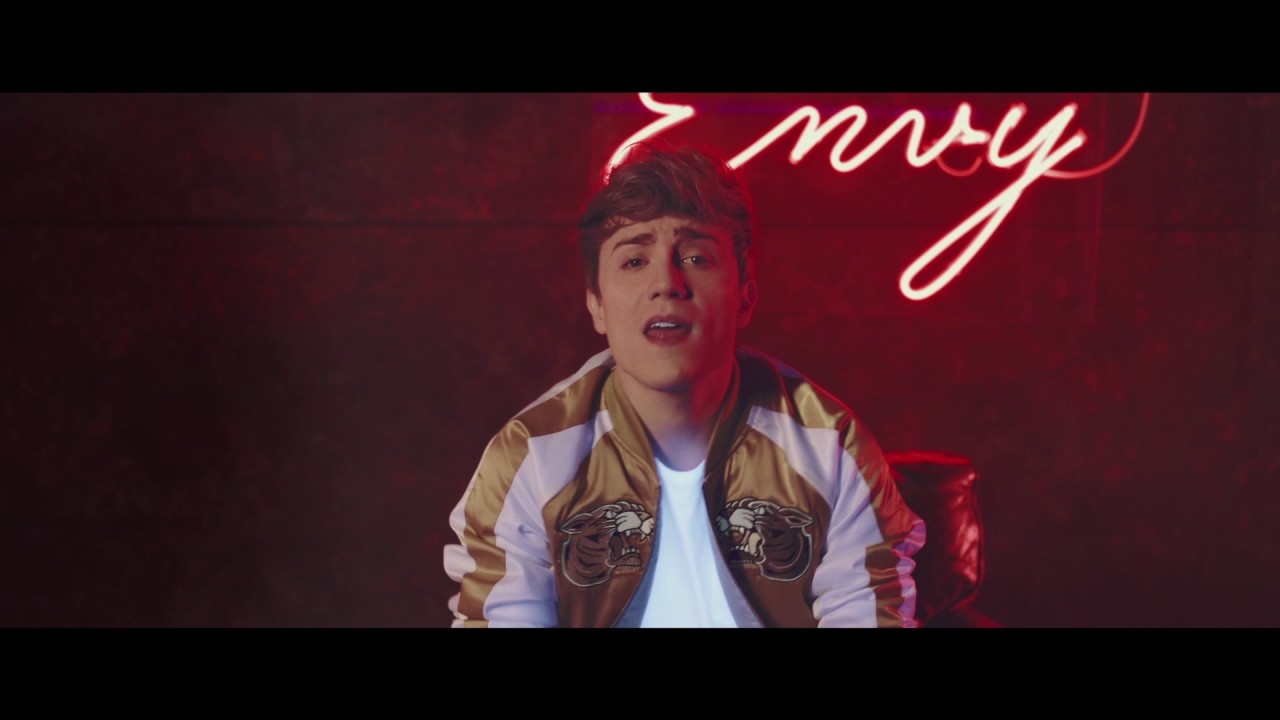 Carlos Marco - Sugar (Videoclip Oficial)