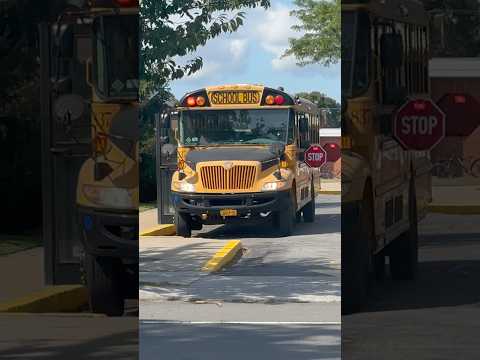 Montauk Bus 837 (2017 IC CE) With its Reds on at the Clayton Huey Elementary School on the first day