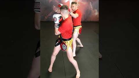 How to Spin Backfist from Close Range in Kickboxing