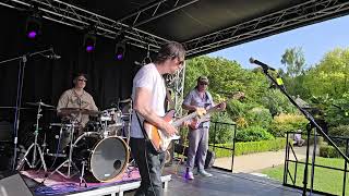 Gary Cain - Down Don't Bother Me live at Purbeck Guitar Festival 2026
