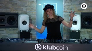 Evy Joy - Live on Clubbing TV