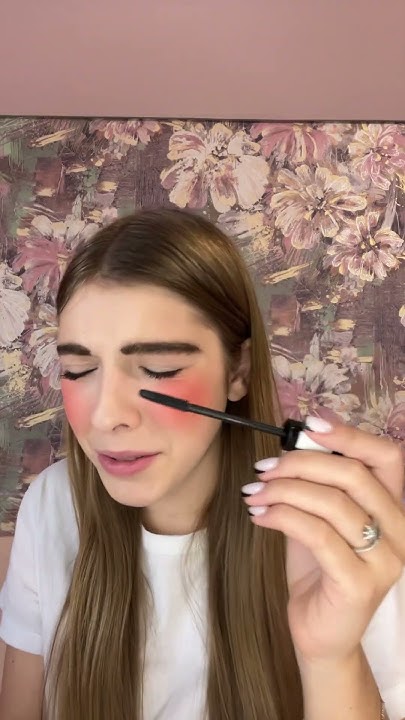 Забава Путятишна из Три Богатыря🧡#забавапутятишна #трибогатыря #makeup ...